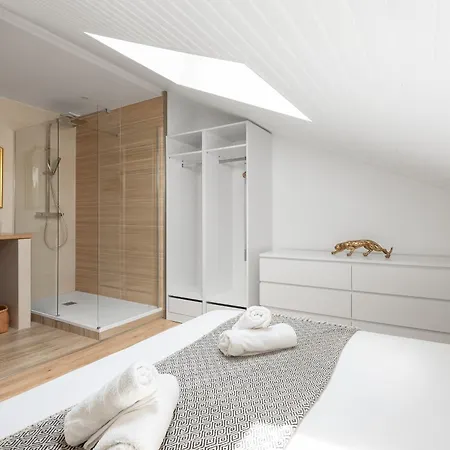 Duplex Moderne - Capitole - Metro - T2 De Gamme Appartement *